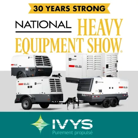 12 Visuel promotionnel du National Heavy Equipment Show avec quatre compresseurs industriels ELGi présentés à l’avant et le logo IVYS au bas de l’image.